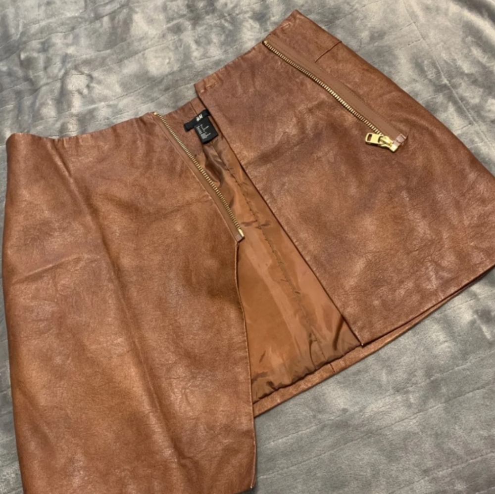 Tan Brown Leather Asymmetrical Zip Up Skirt - Picture 5 of 8